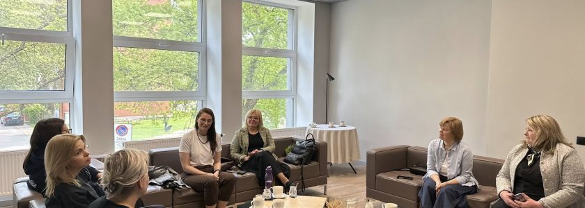 Oveselība tikšanās ar Valsts izglītības attīstības aģentūras pārstāvjiem